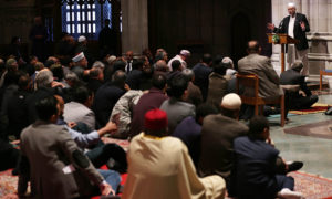 Muslims worship in National Cathedral